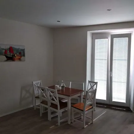 Apartamento Kate & Jenny - Cosy Place In The Center Bratislava
